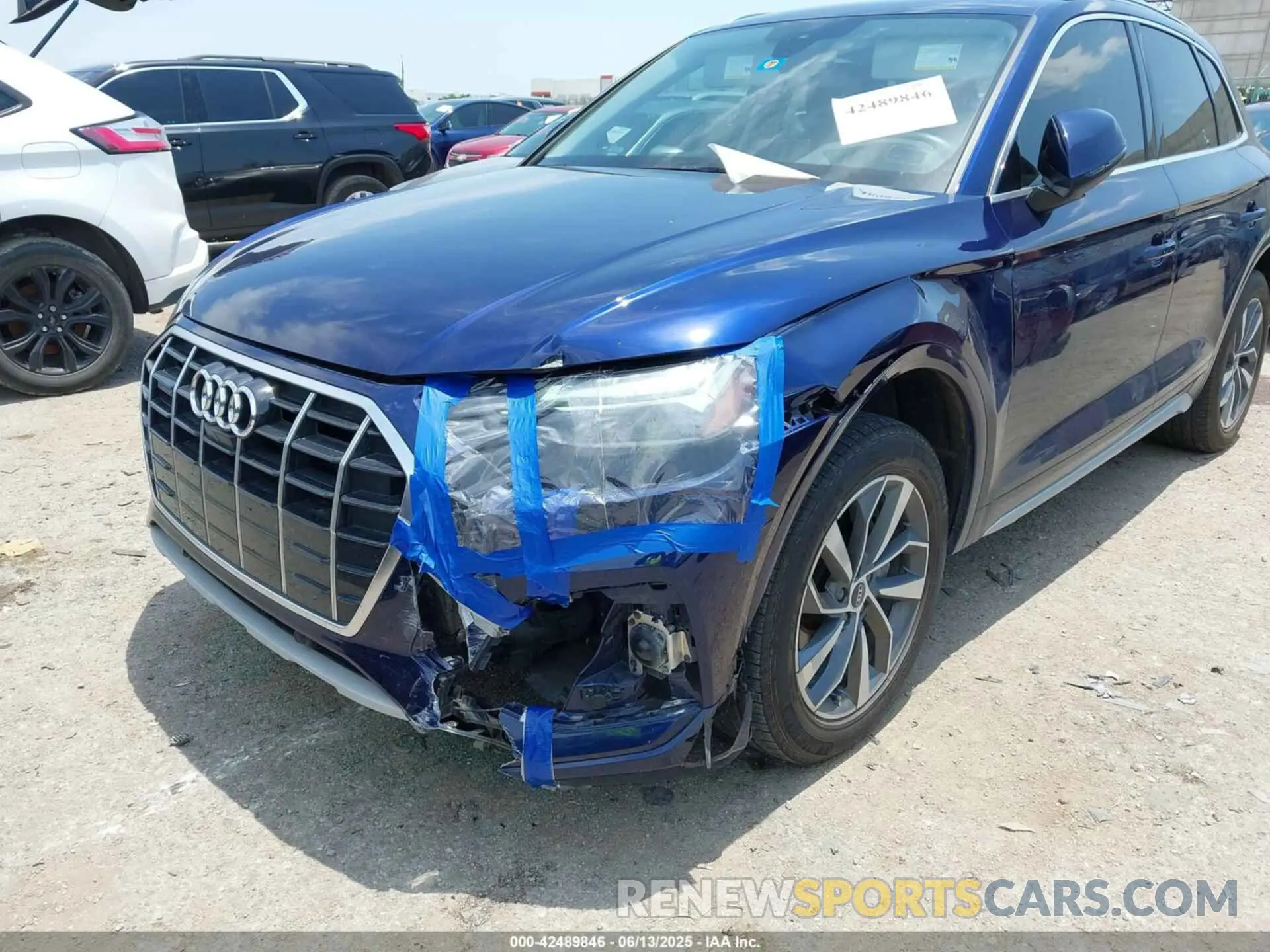 6 Photograph of a damaged car WA1BAAFY5M2060899 AUDI Q5 2021