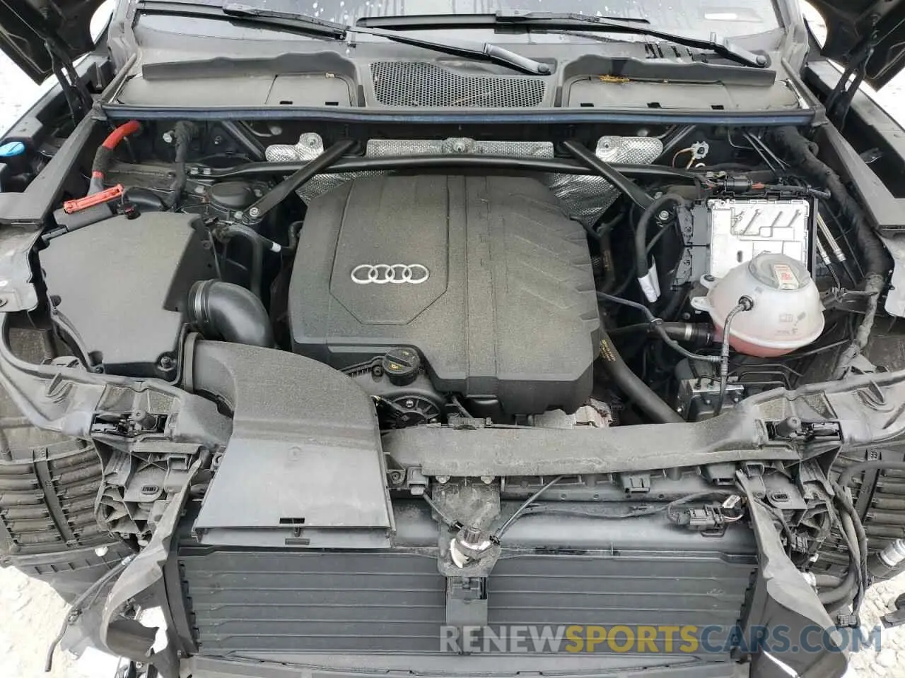 12 Photograph of a damaged car WA1BAAFY5M2067030 AUDI Q5 2021