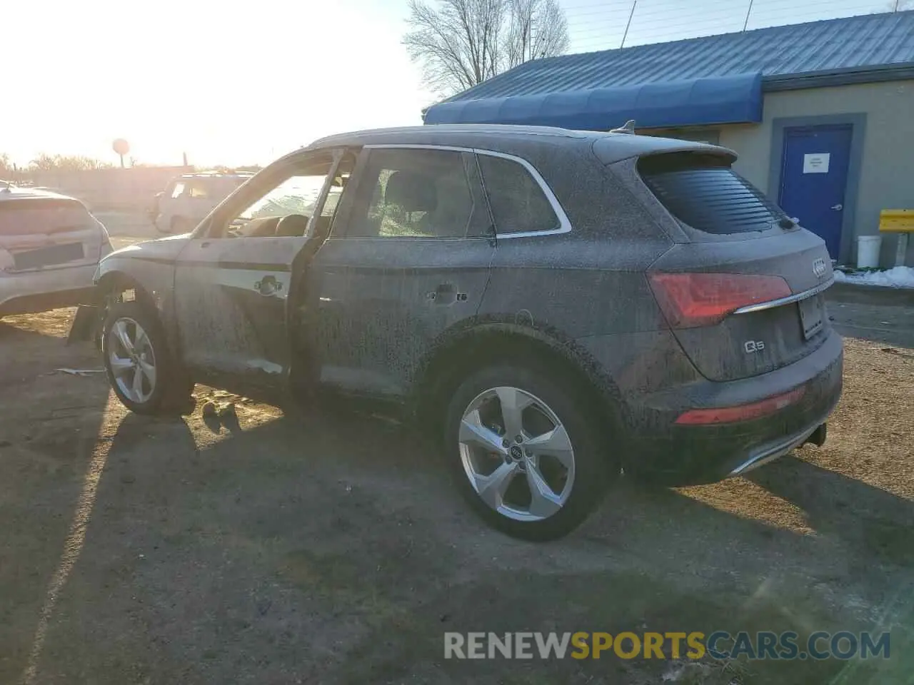 2 Photograph of a damaged car WA1BAAFY5M2127307 AUDI Q5 2021