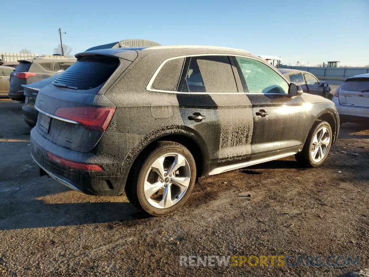 3 Photograph of a damaged car WA1BAAFY5M2127307 AUDI Q5 2021
