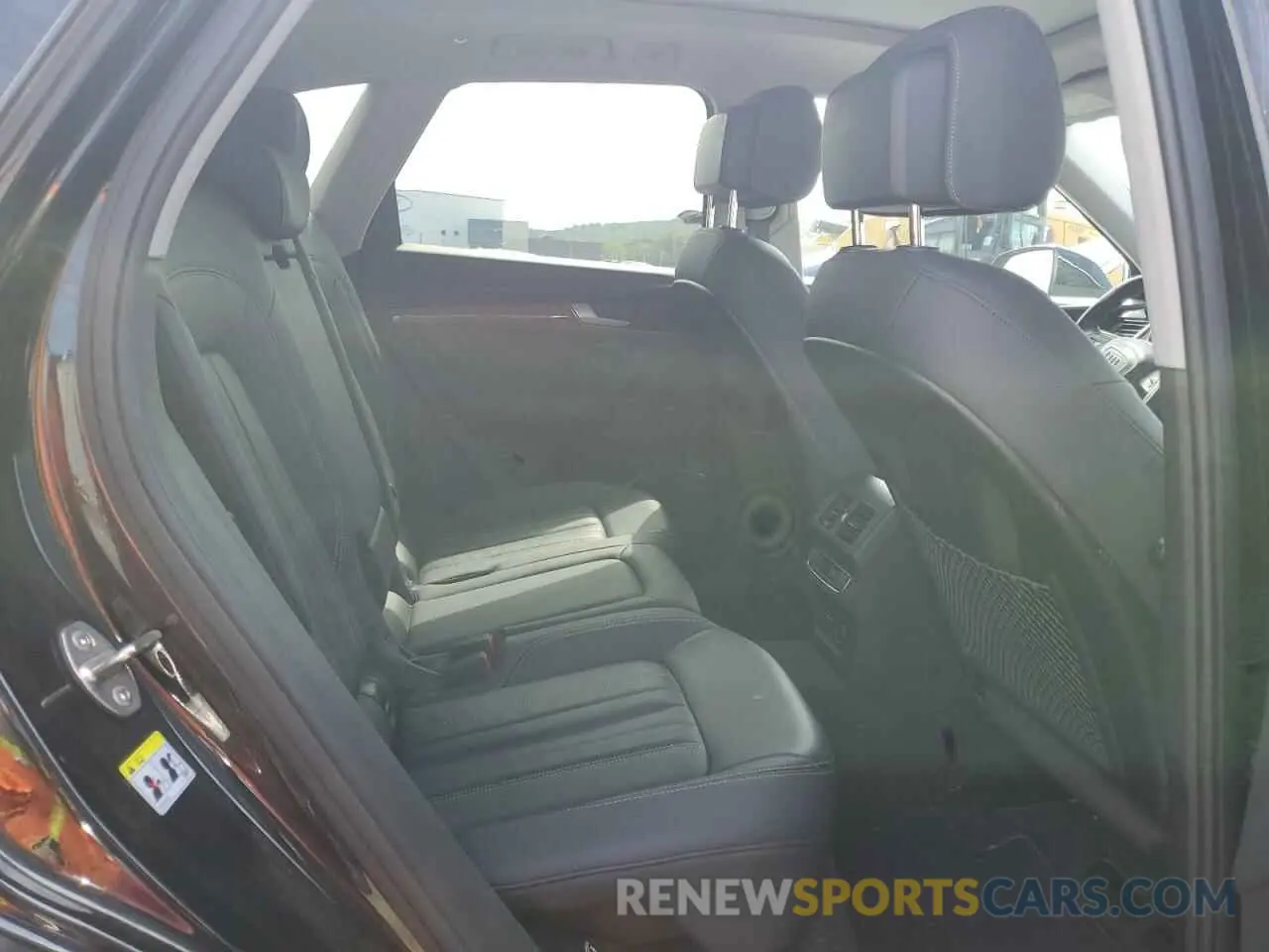 11 Photograph of a damaged car WA1BAAFY5M2127730 AUDI Q5 2021