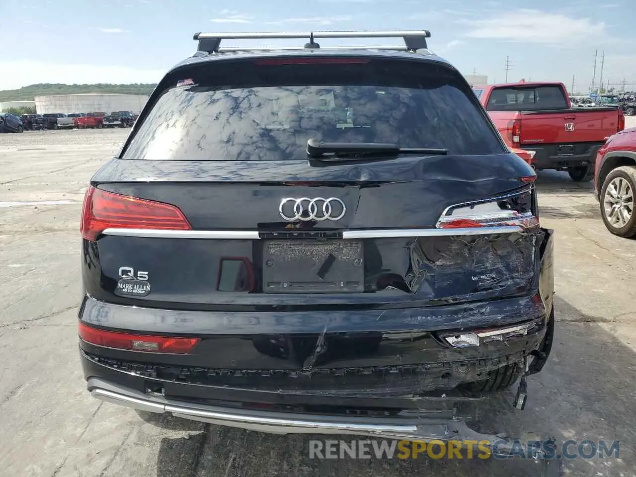 6 Photograph of a damaged car WA1BAAFY5M2127730 AUDI Q5 2021
