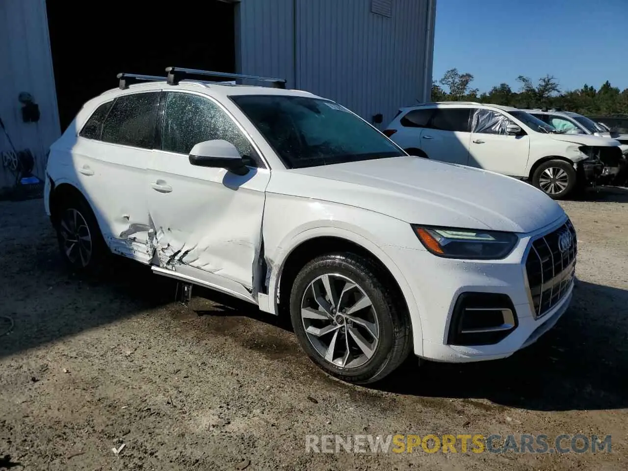4 Photograph of a damaged car WA1BAAFY5M2128358 AUDI Q5 2021