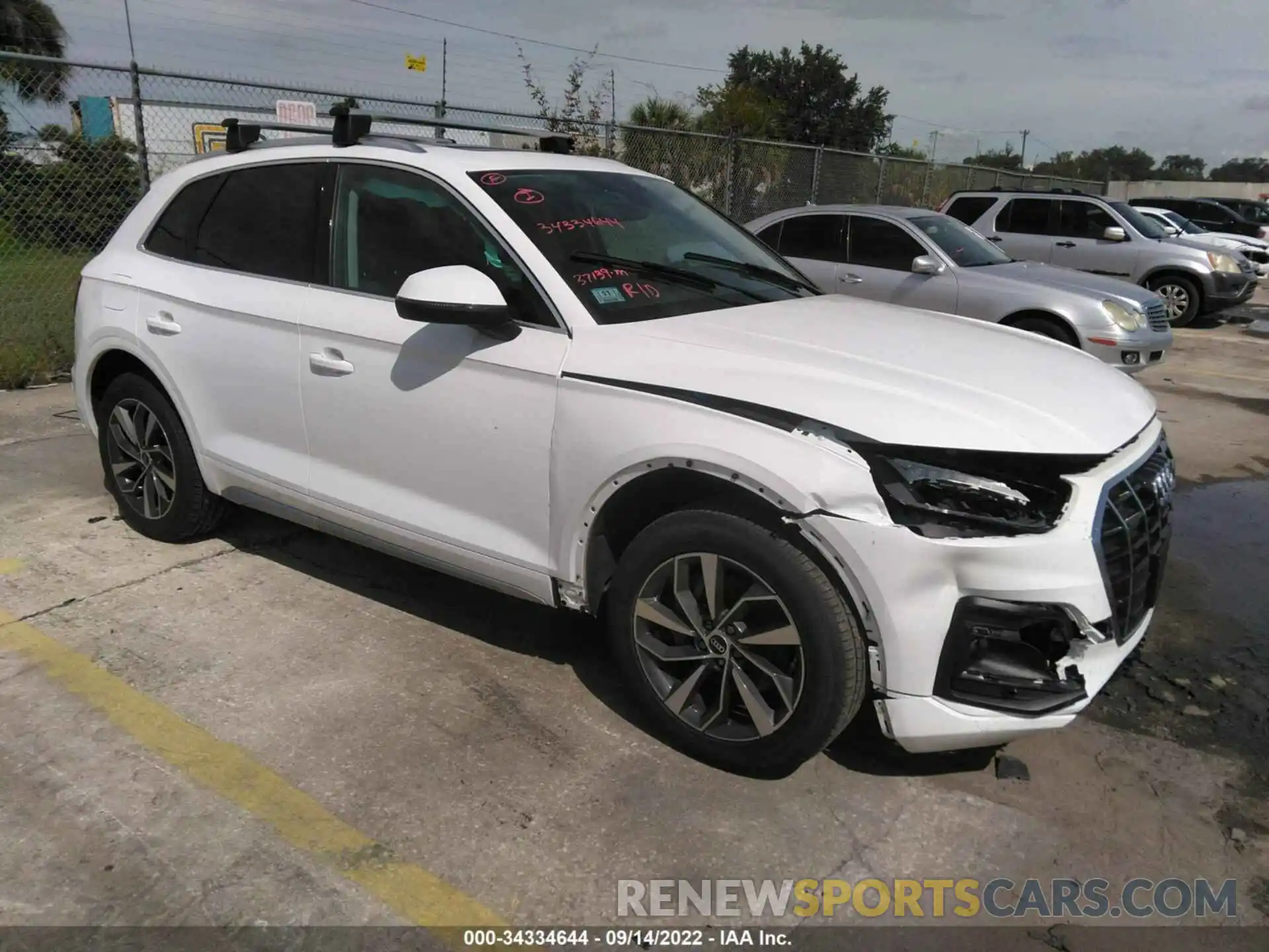 1 Photograph of a damaged car WA1BAAFY6M2023473 AUDI Q5 2021