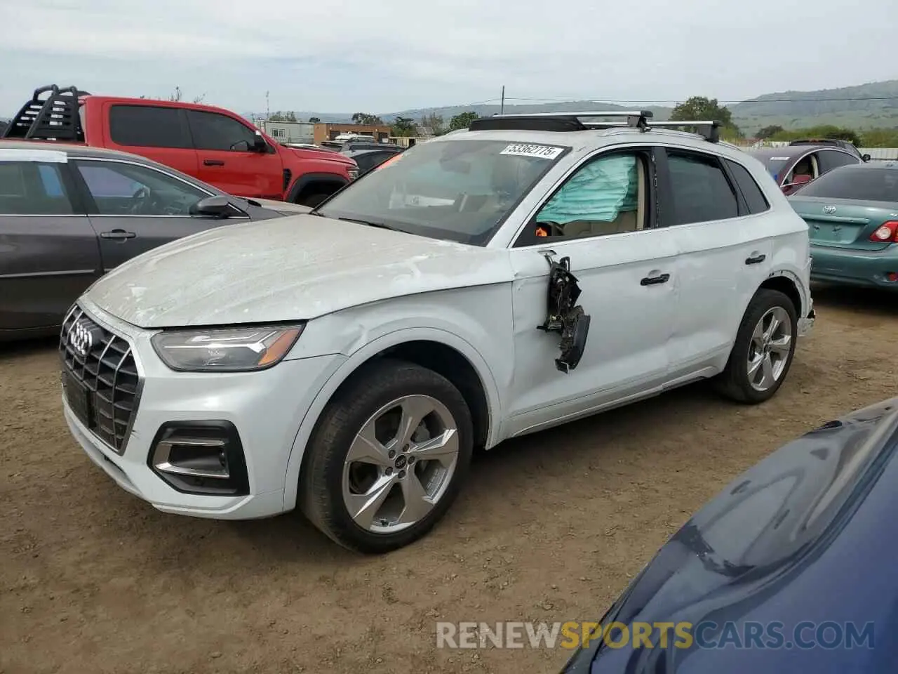 1 Photograph of a damaged car WA1BAAFY6M2025420 AUDI Q5 2021