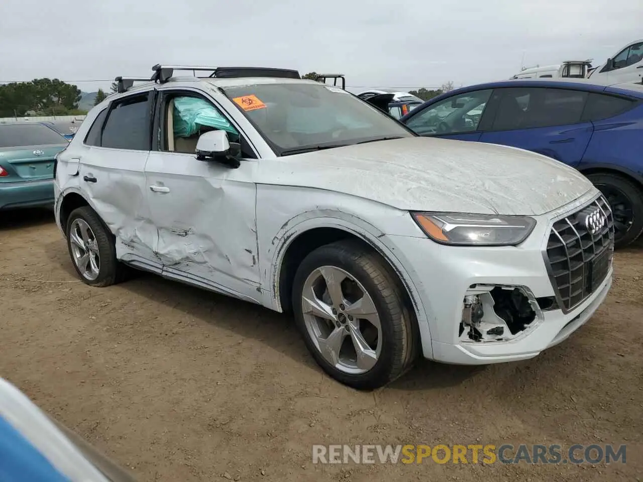 4 Photograph of a damaged car WA1BAAFY6M2025420 AUDI Q5 2021