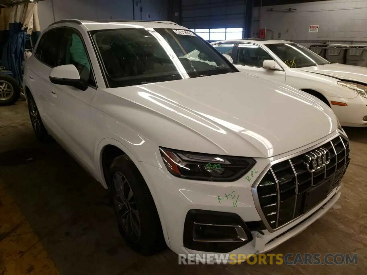 1 Photograph of a damaged car WA1BAAFY6M2035199 AUDI Q5 2021