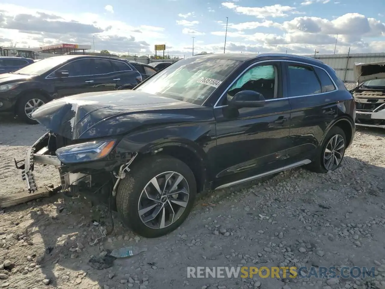 1 Photograph of a damaged car WA1BAAFY6M2051984 AUDI Q5 2021