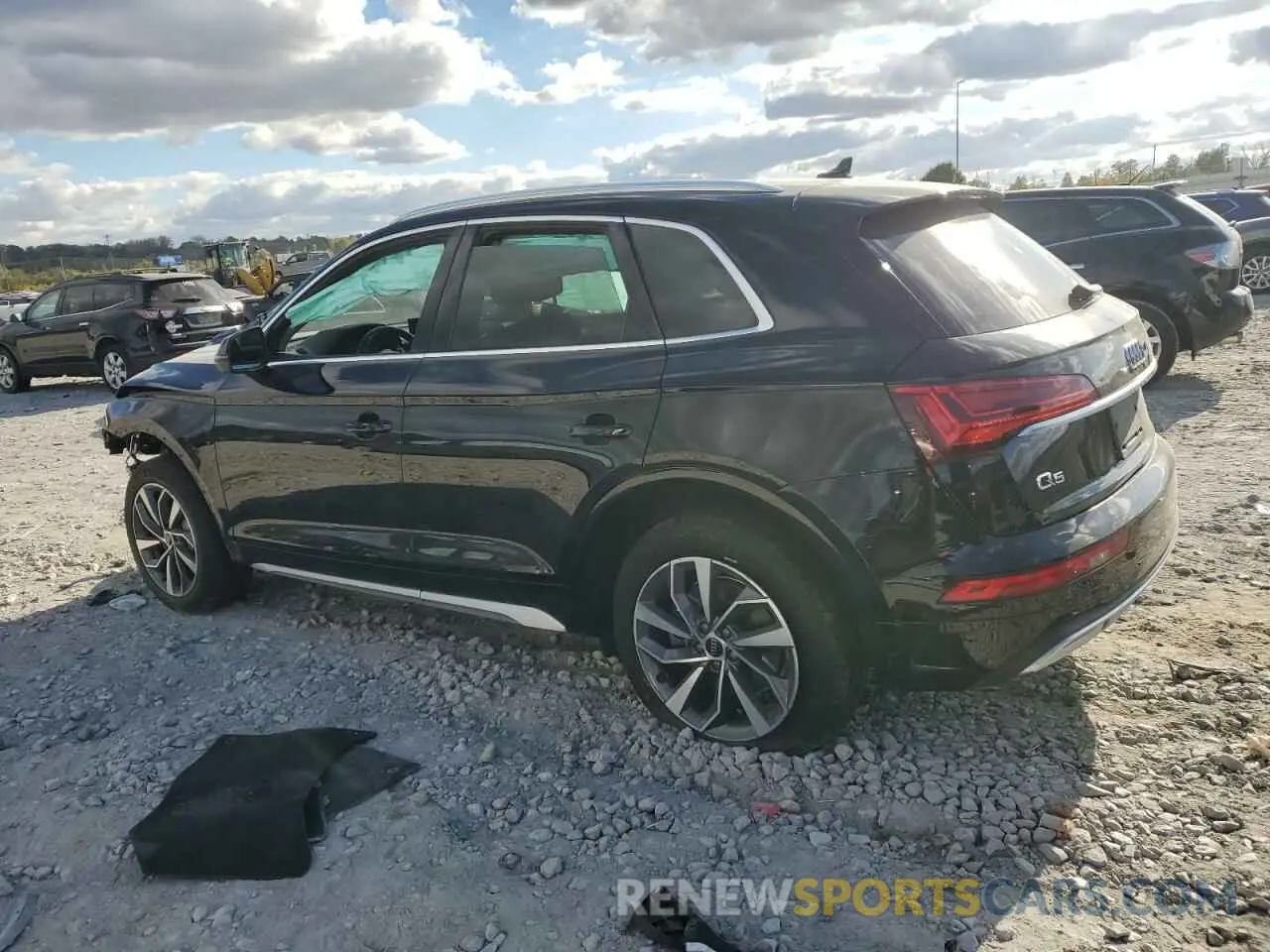 2 Photograph of a damaged car WA1BAAFY6M2051984 AUDI Q5 2021