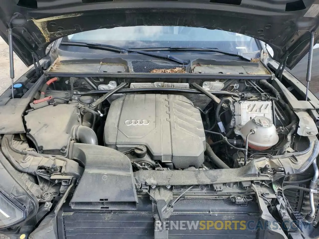 11 Photograph of a damaged car WA1BAAFY6M2065805 AUDI Q5 2021
