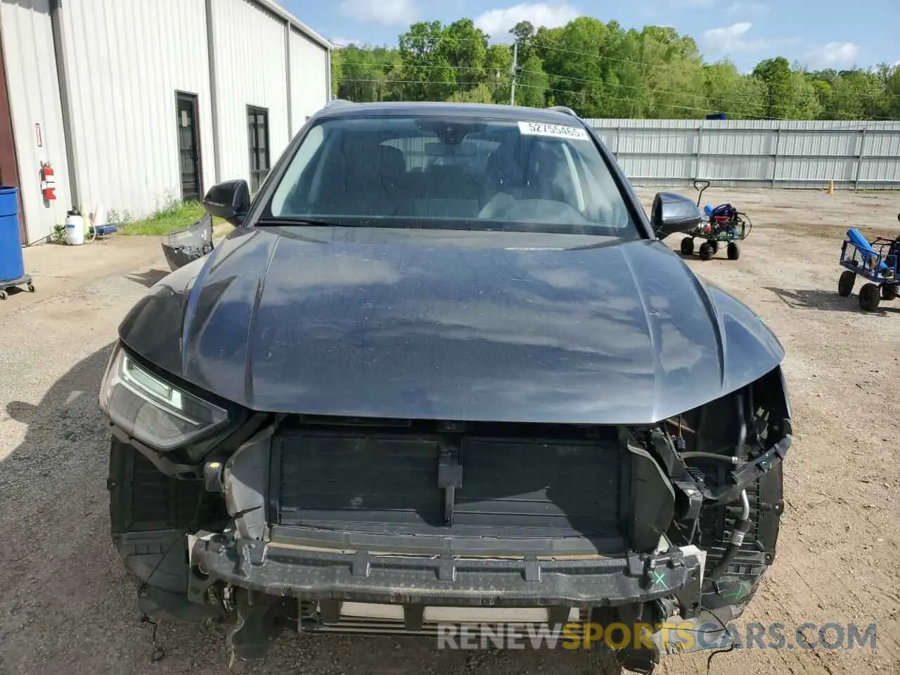 5 Photograph of a damaged car WA1BAAFY6M2065805 AUDI Q5 2021