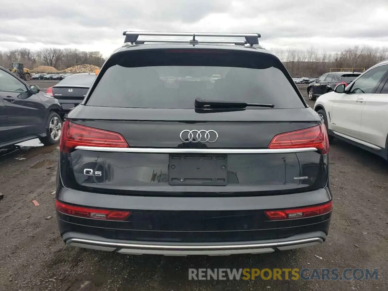 6 Photograph of a damaged car WA1BAAFY6M2087402 AUDI Q5 2021