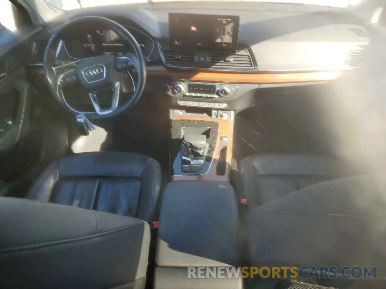 8 Photograph of a damaged car WA1BAAFY6M2105428 AUDI Q5 2021