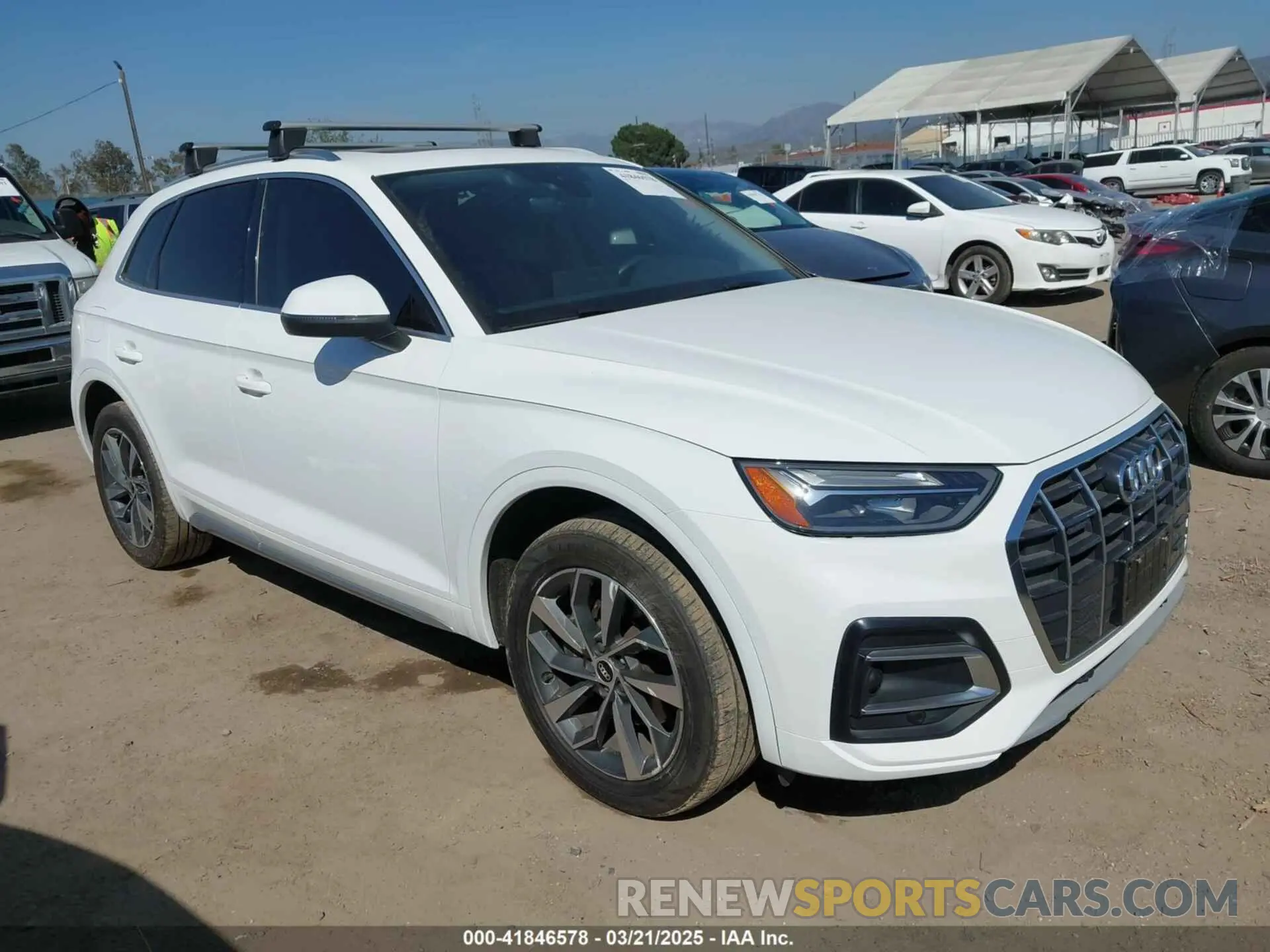1 Photograph of a damaged car WA1BAAFY6M2113867 AUDI Q5 2021