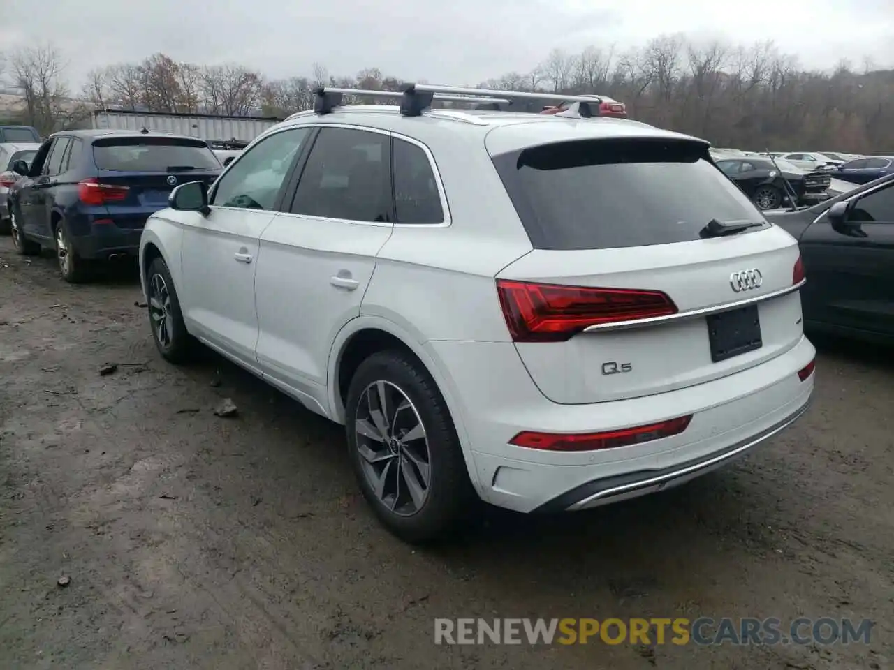 3 Photograph of a damaged car WA1BAAFY6M2114937 AUDI Q5 2021