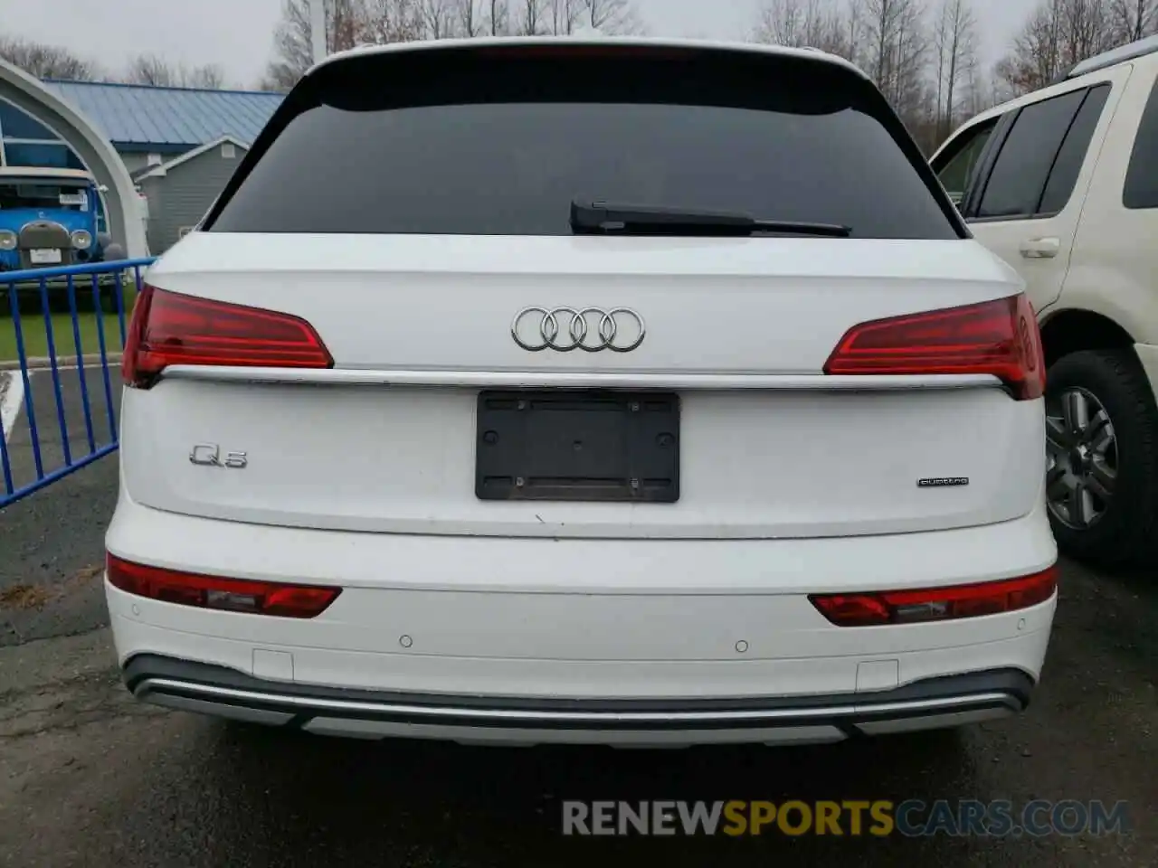 6 Photograph of a damaged car WA1BAAFY7M2018914 AUDI Q5 2021