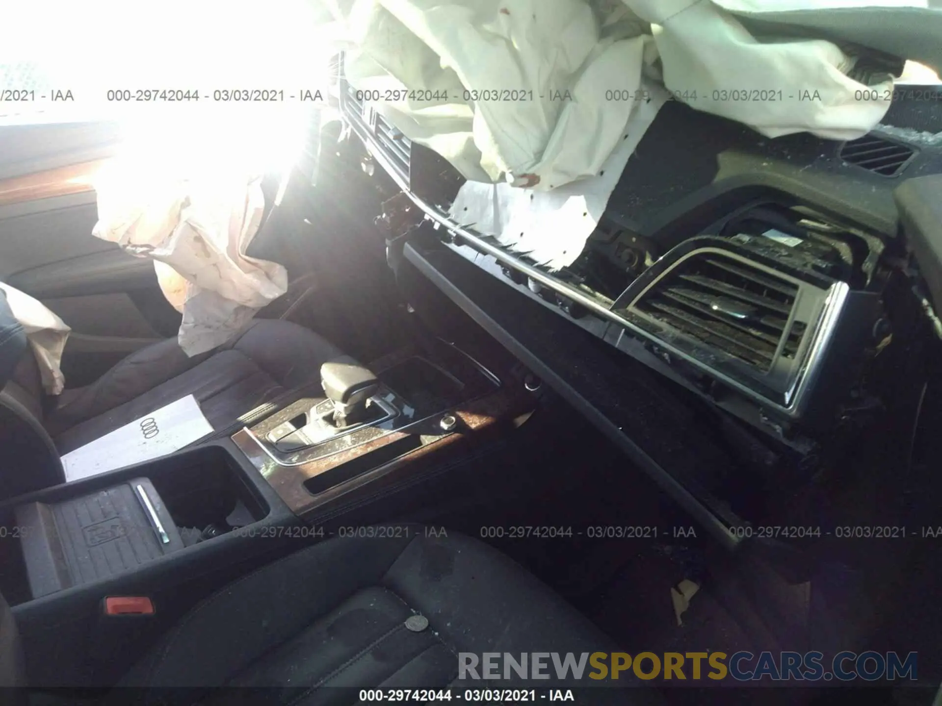 5 Photograph of a damaged car WA1BAAFY7M2020954 AUDI Q5 2021