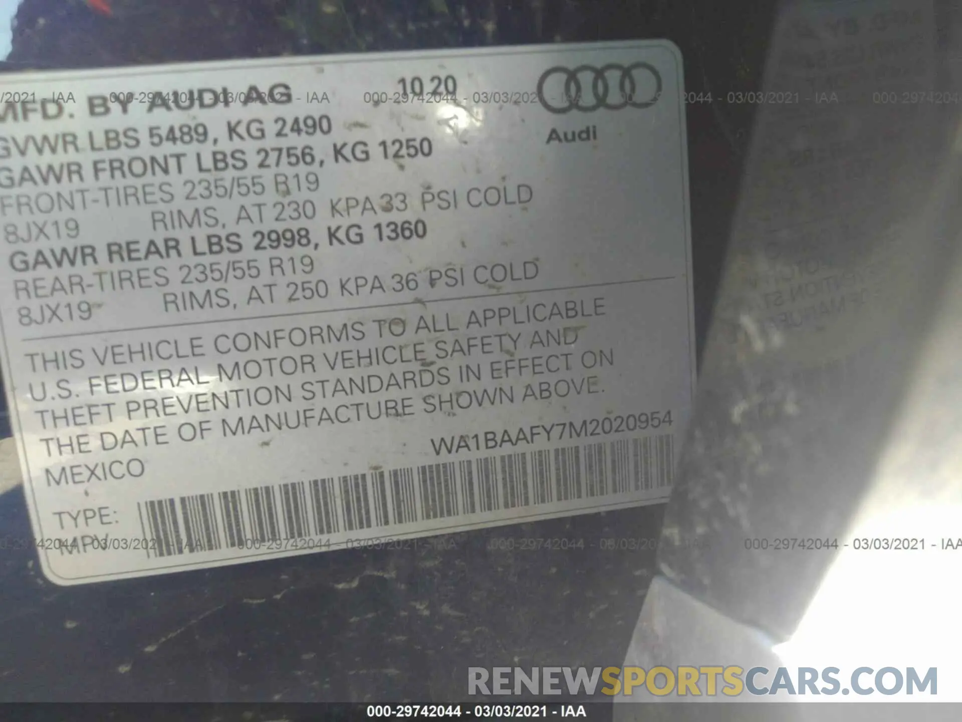9 Photograph of a damaged car WA1BAAFY7M2020954 AUDI Q5 2021