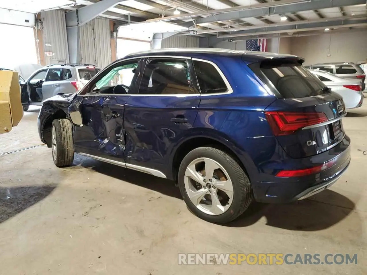 2 Photograph of a damaged car WA1BAAFY7M2030867 AUDI Q5 2021