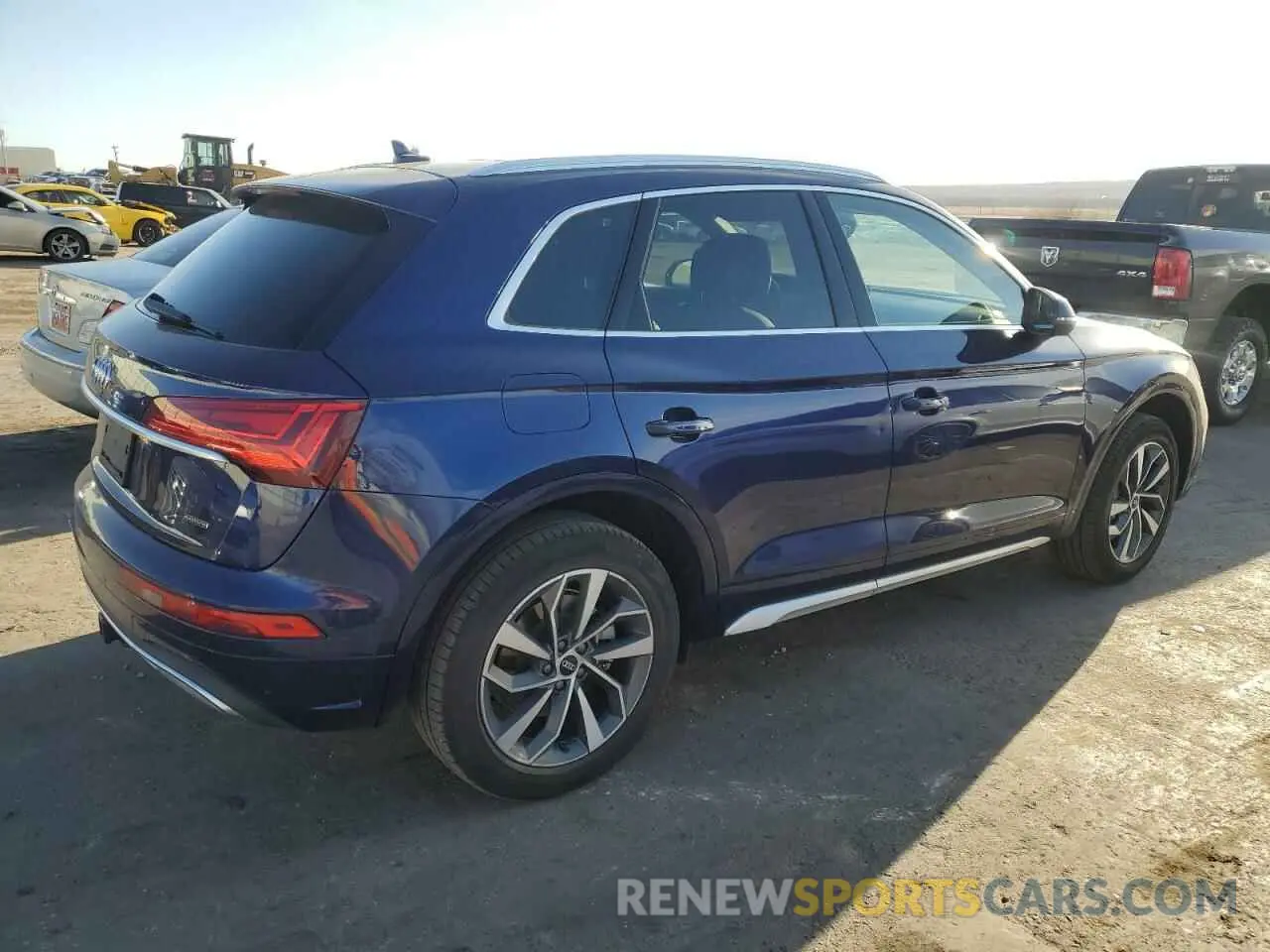 3 Photograph of a damaged car WA1BAAFY7M2059625 AUDI Q5 2021
