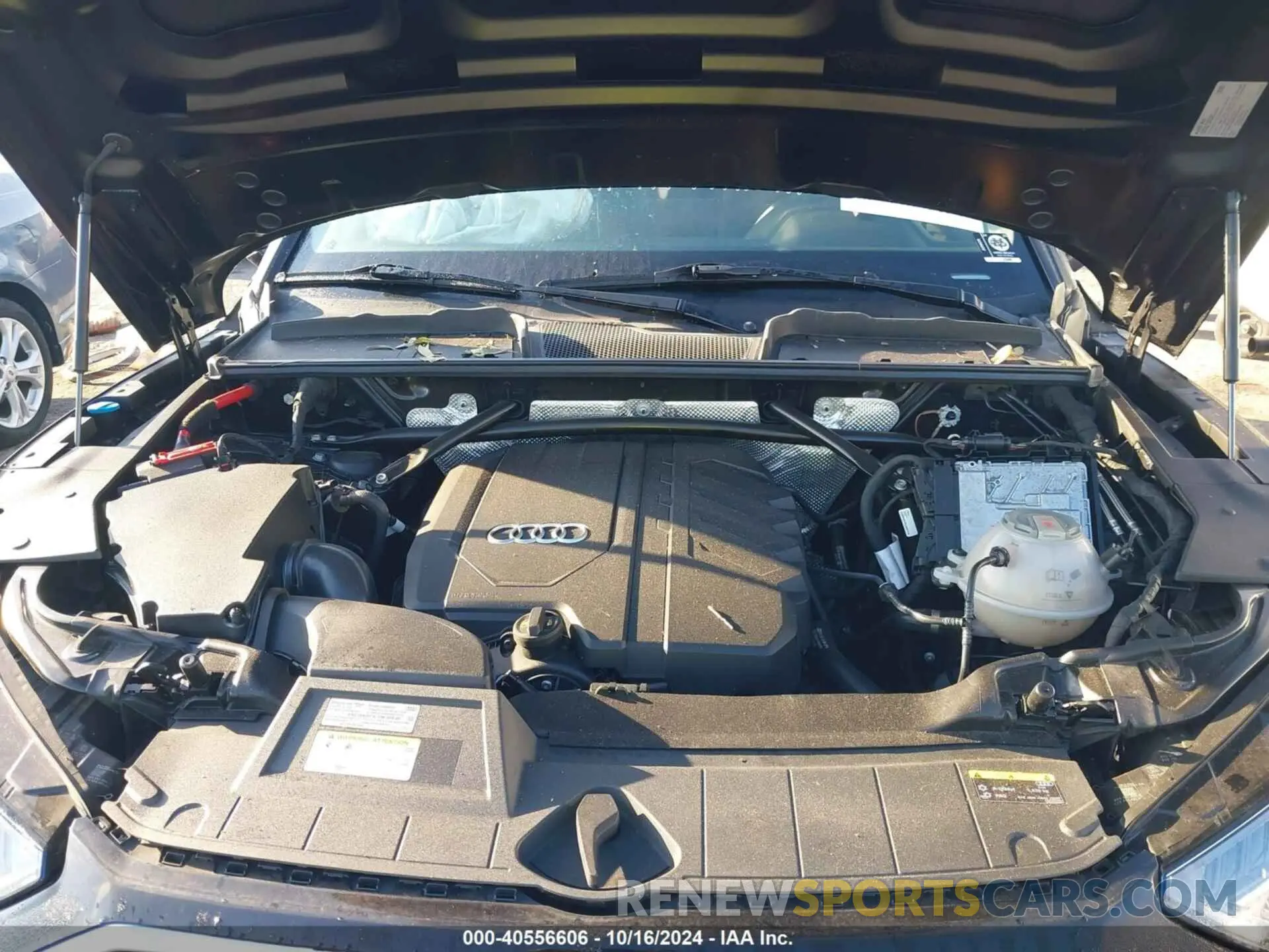 10 Photograph of a damaged car WA1BAAFY7M2063934 AUDI Q5 2021