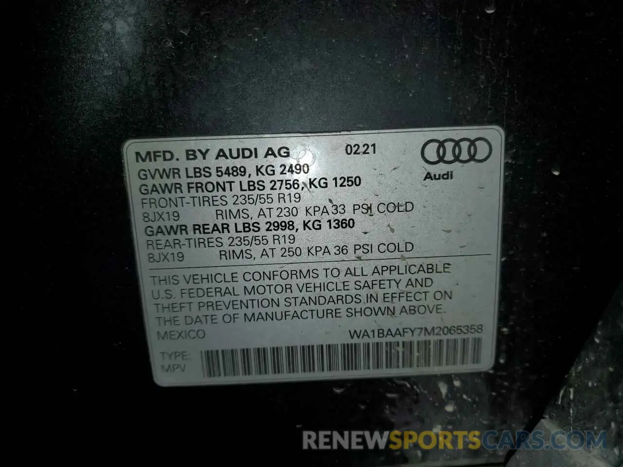 13 Photograph of a damaged car WA1BAAFY7M2065358 AUDI Q5 2021