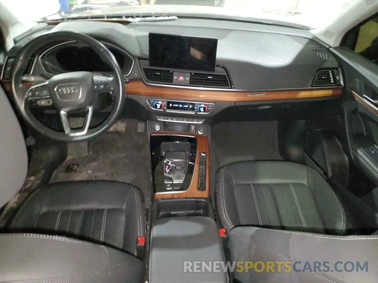 8 Photograph of a damaged car WA1BAAFY7M2065358 AUDI Q5 2021