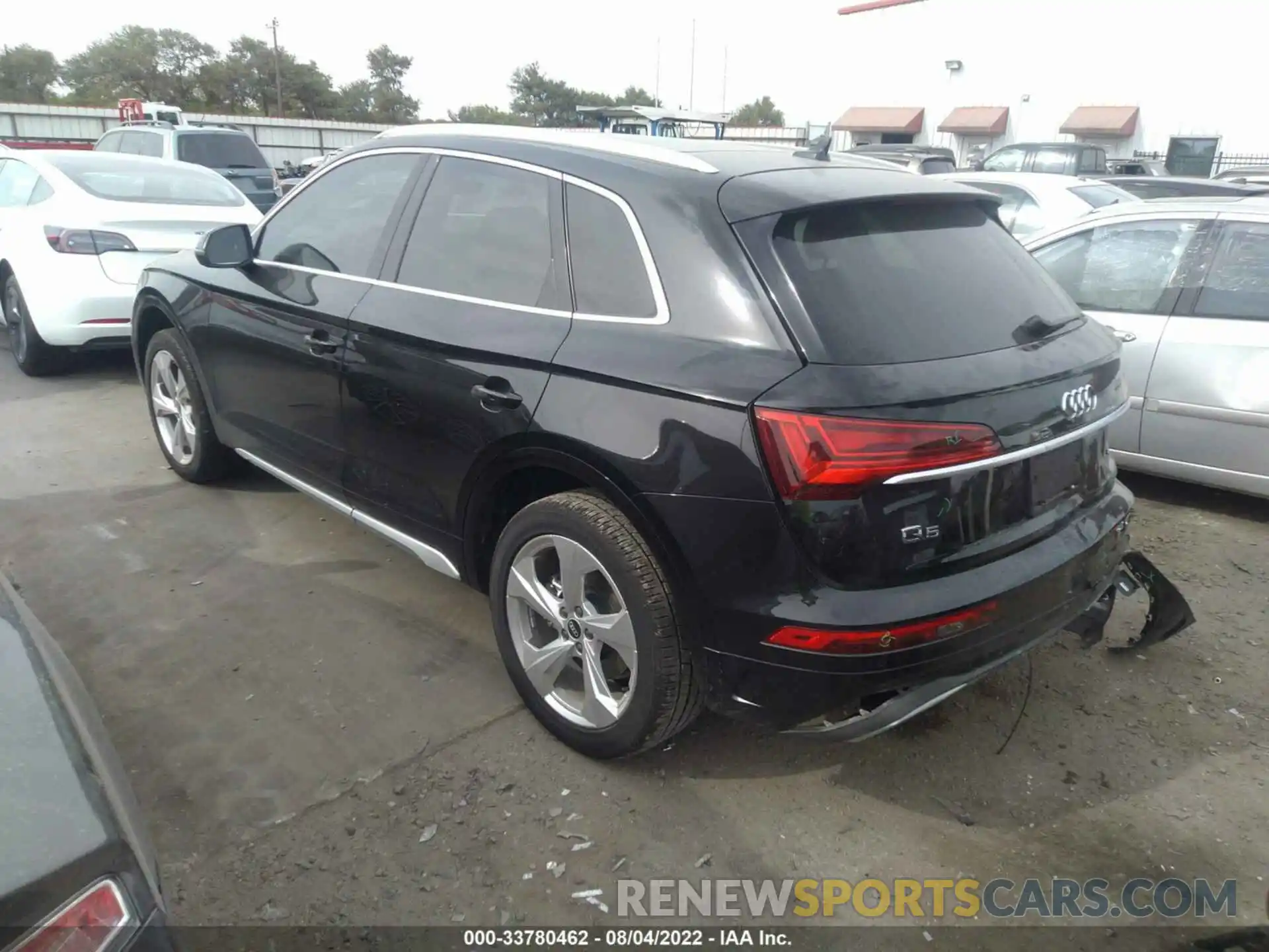 3 Photograph of a damaged car WA1BAAFY7M2091832 AUDI Q5 2021