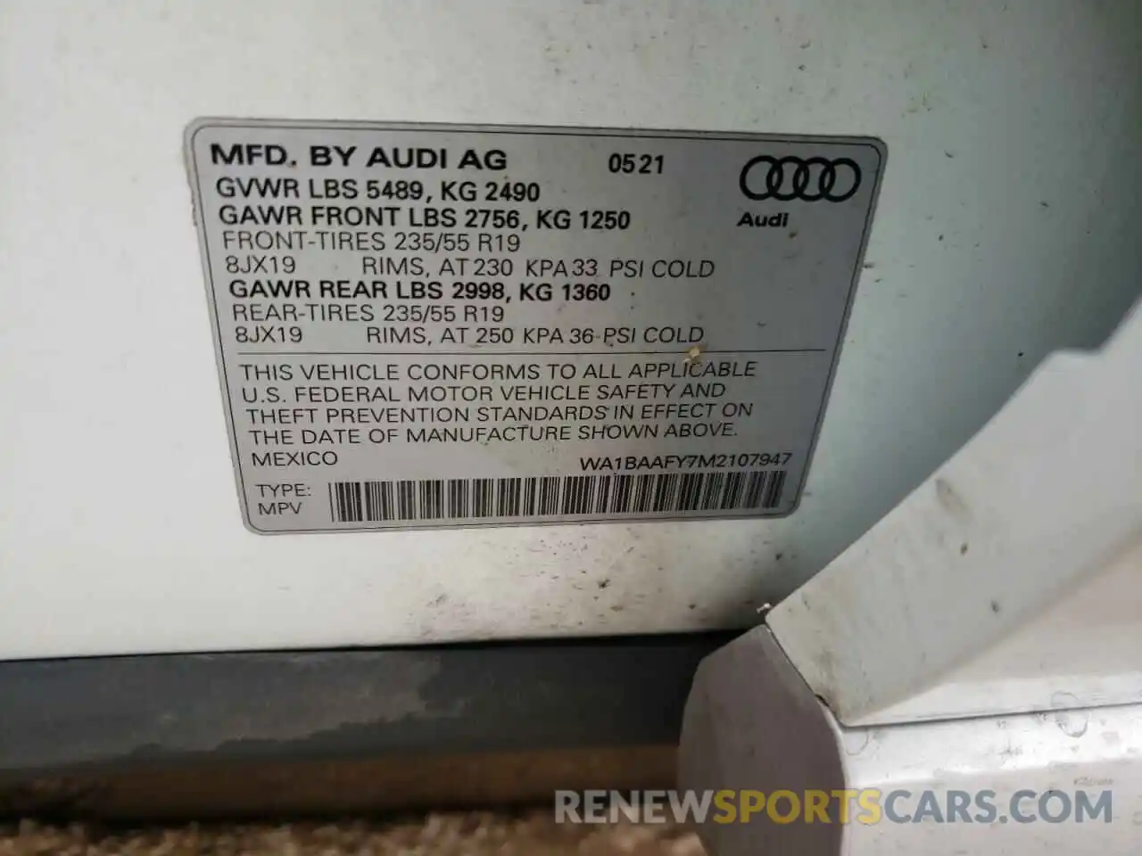 13 Photograph of a damaged car WA1BAAFY7M2107947 AUDI Q5 2021