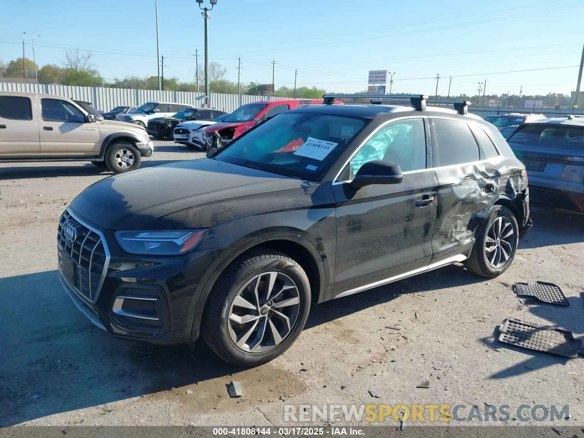 2 Photograph of a damaged car WA1BAAFY7M2112601 AUDI Q5 2021