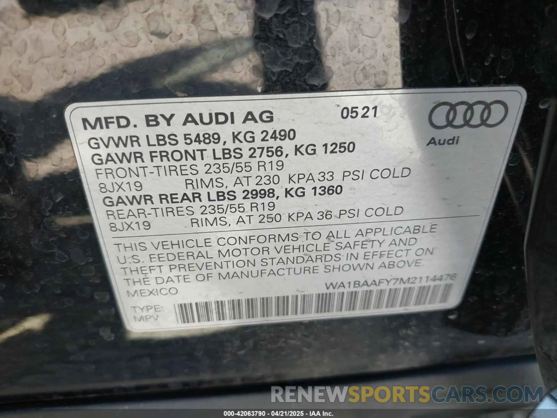 9 Photograph of a damaged car WA1BAAFY7M2114476 AUDI Q5 2021
