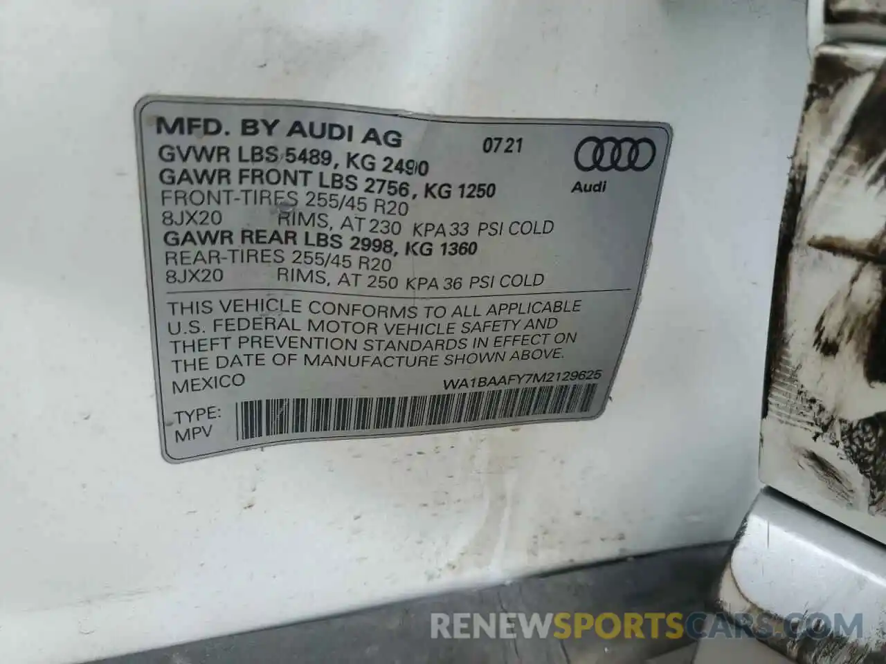 12 Photograph of a damaged car WA1BAAFY7M2129625 AUDI Q5 2021