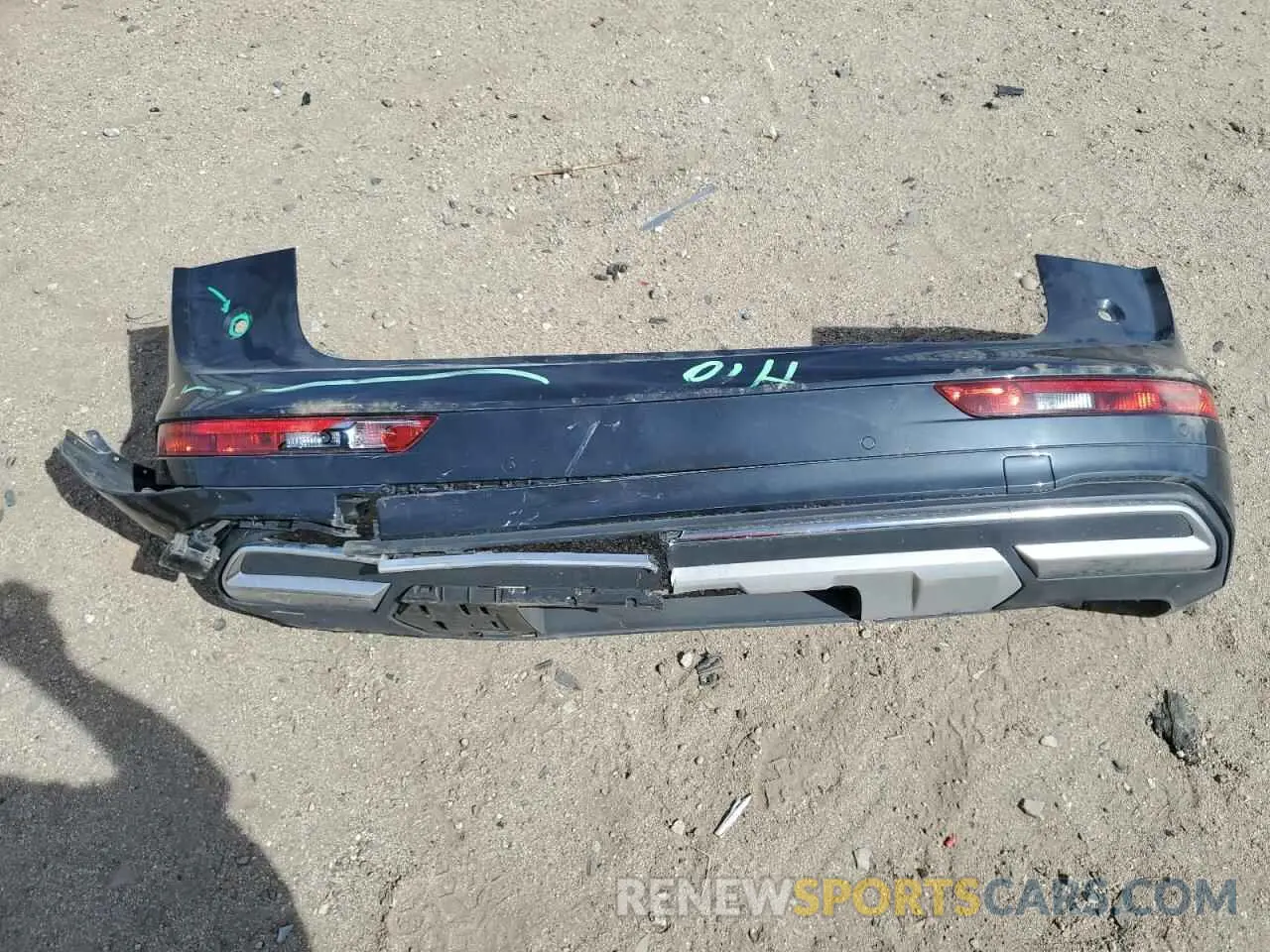 13 Photograph of a damaged car WA1BAAFY8M2023605 AUDI Q5 2021