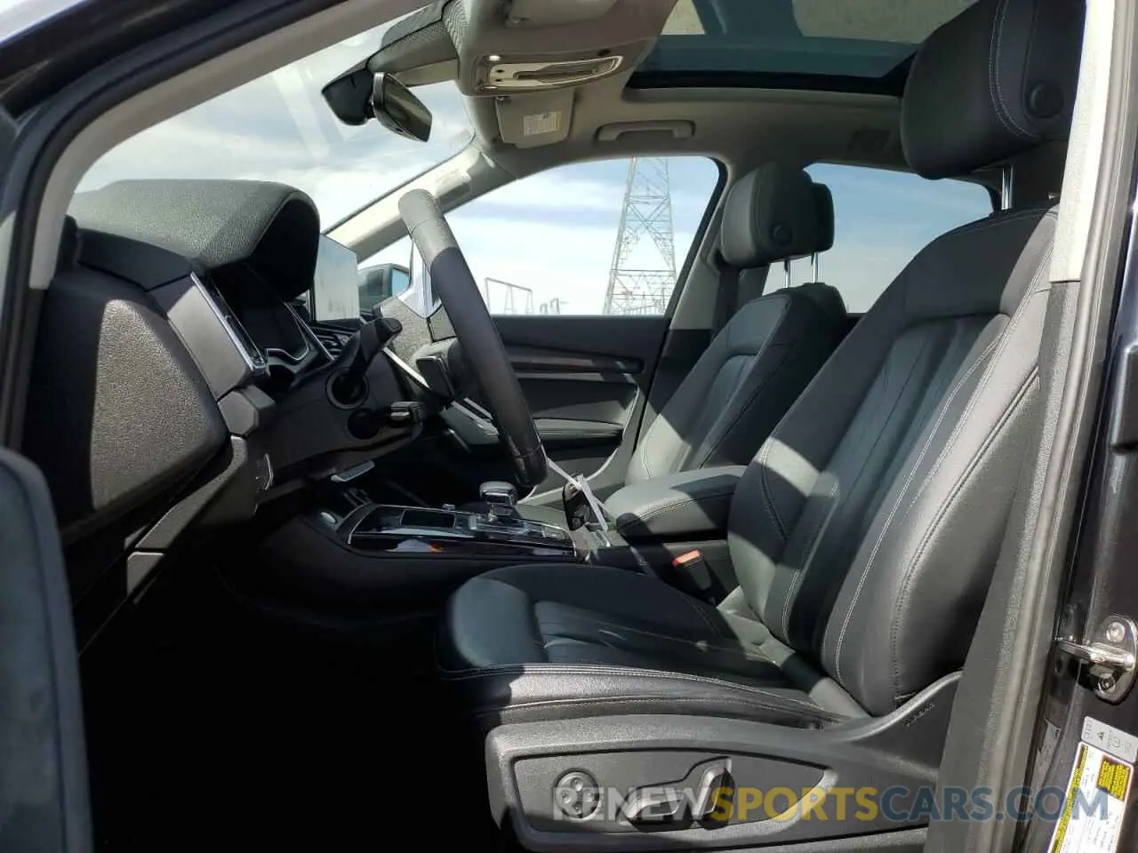 7 Photograph of a damaged car WA1BAAFY8M2023605 AUDI Q5 2021