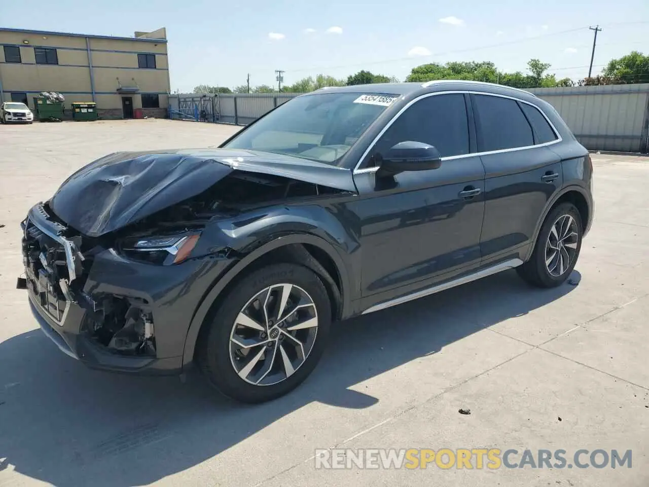 1 Photograph of a damaged car WA1BAAFY8M2083559 AUDI Q5 2021