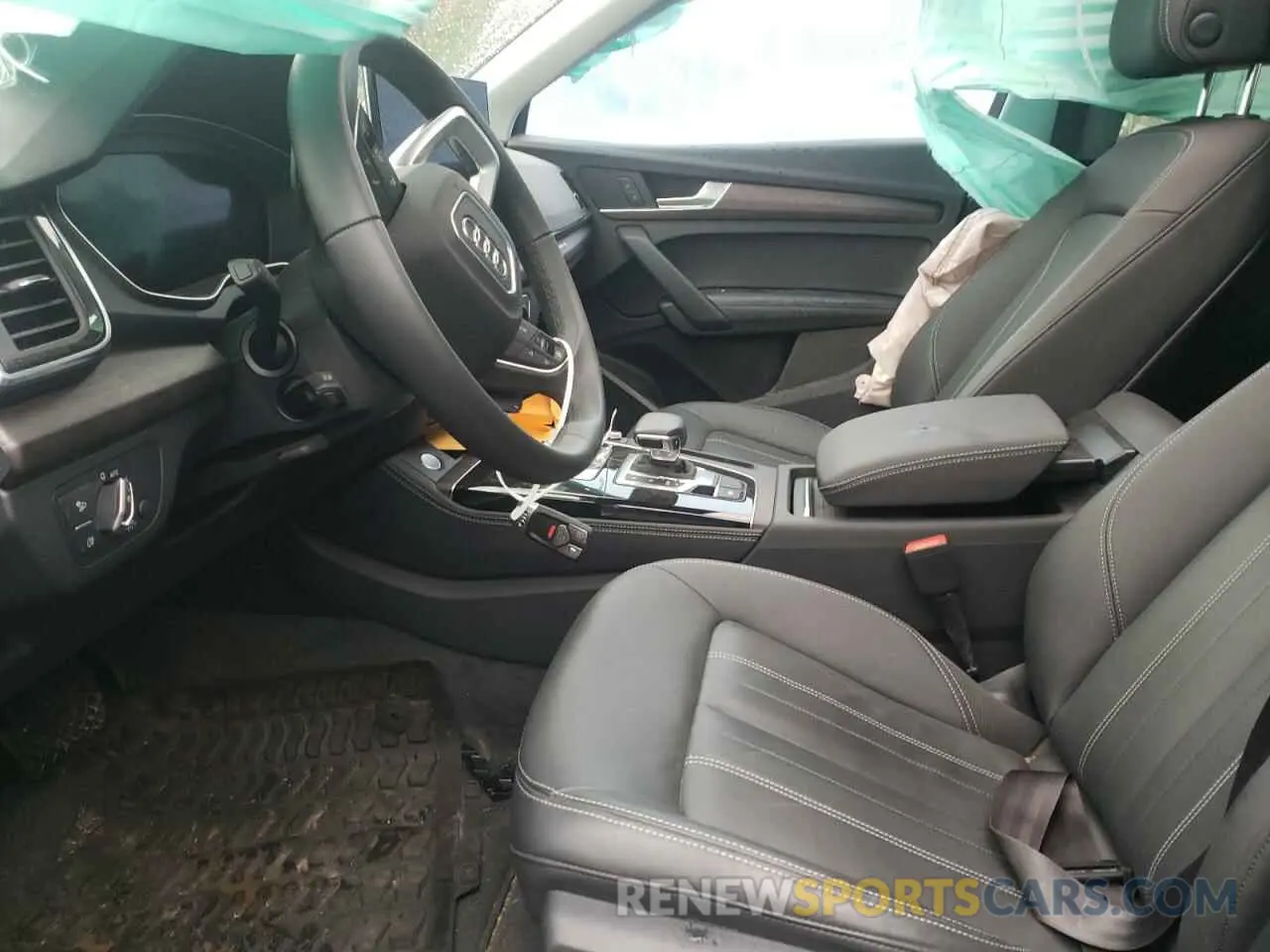 5 Photograph of a damaged car WA1BAAFY8M2095369 AUDI Q5 2021