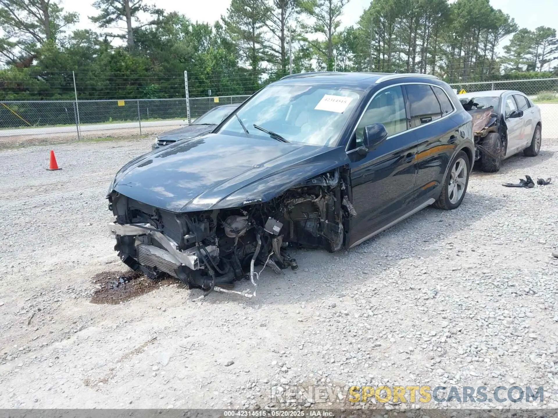 2 Photograph of a damaged car WA1BAAFY8M2097185 AUDI Q5 2021