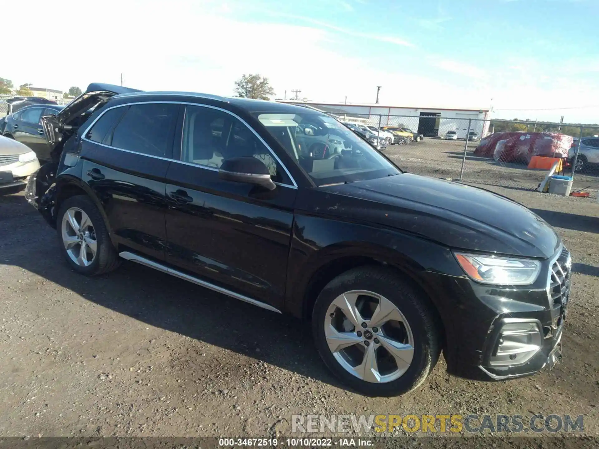 1 Photograph of a damaged car WA1BAAFY8M2115006 AUDI Q5 2021