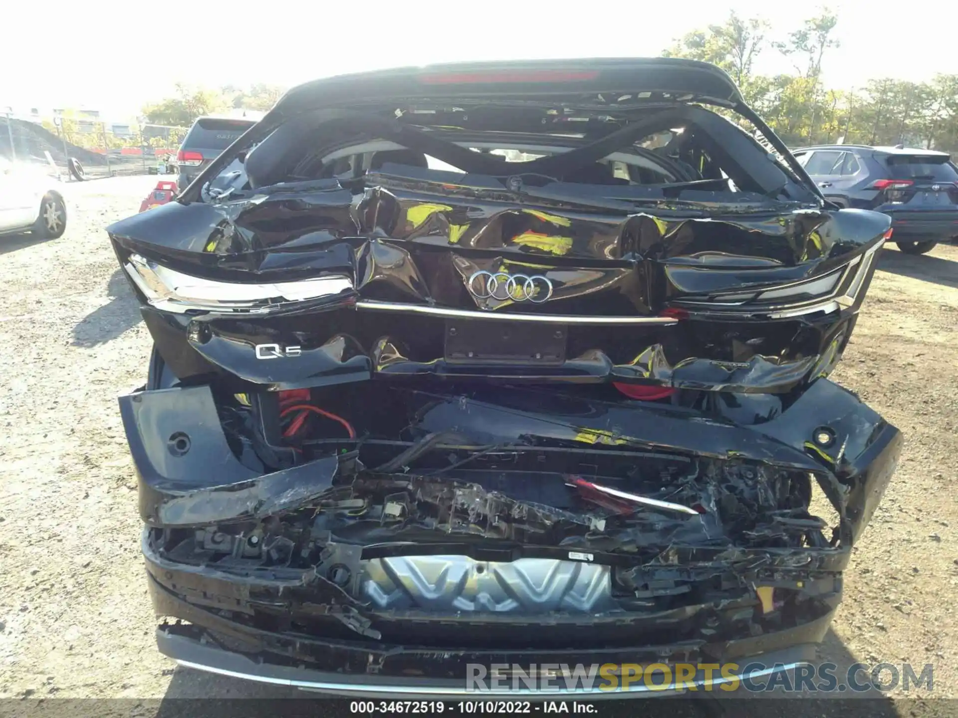 6 Photograph of a damaged car WA1BAAFY8M2115006 AUDI Q5 2021