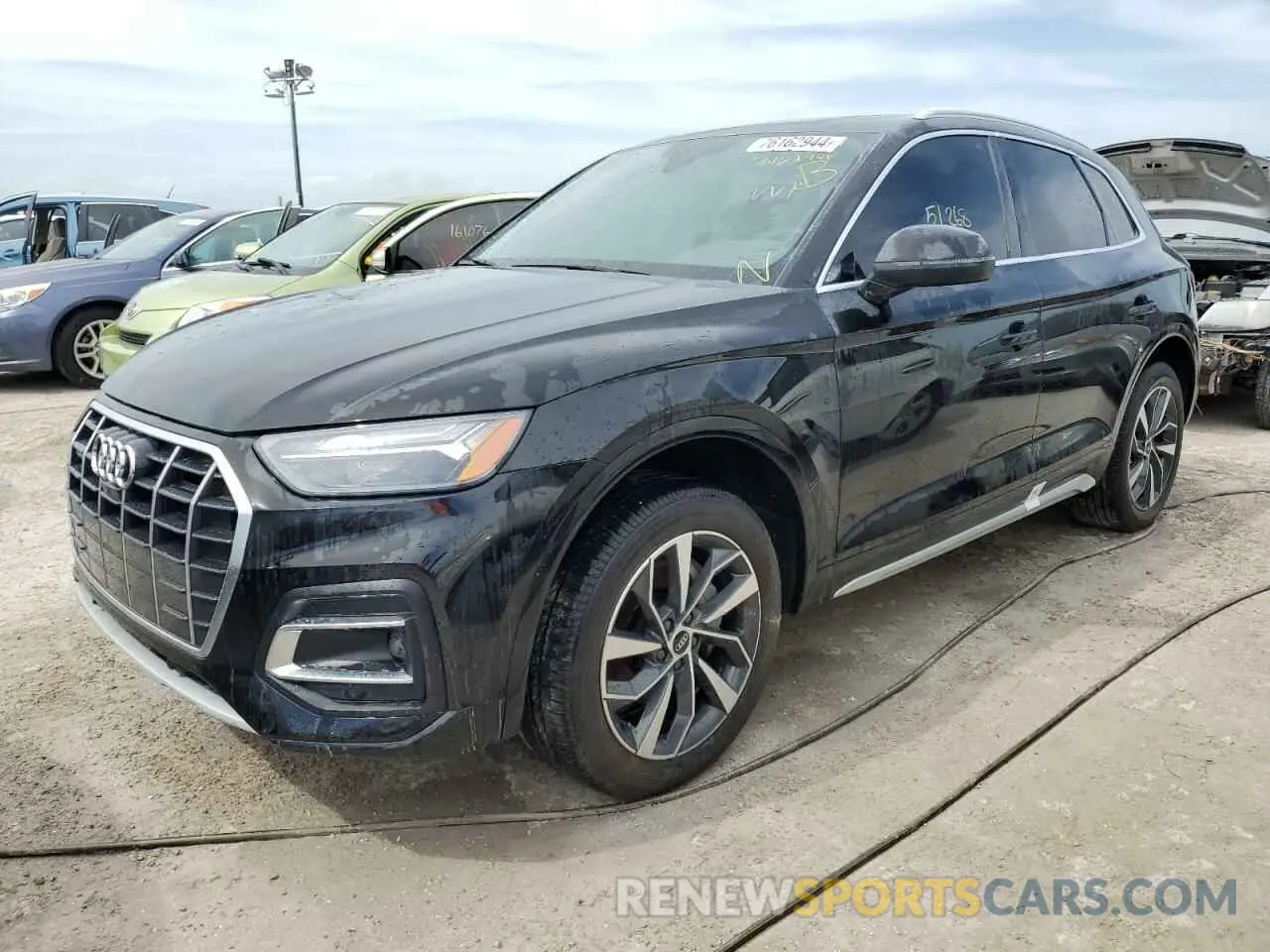 1 Photograph of a damaged car WA1BAAFY8M2128340 AUDI Q5 2021
