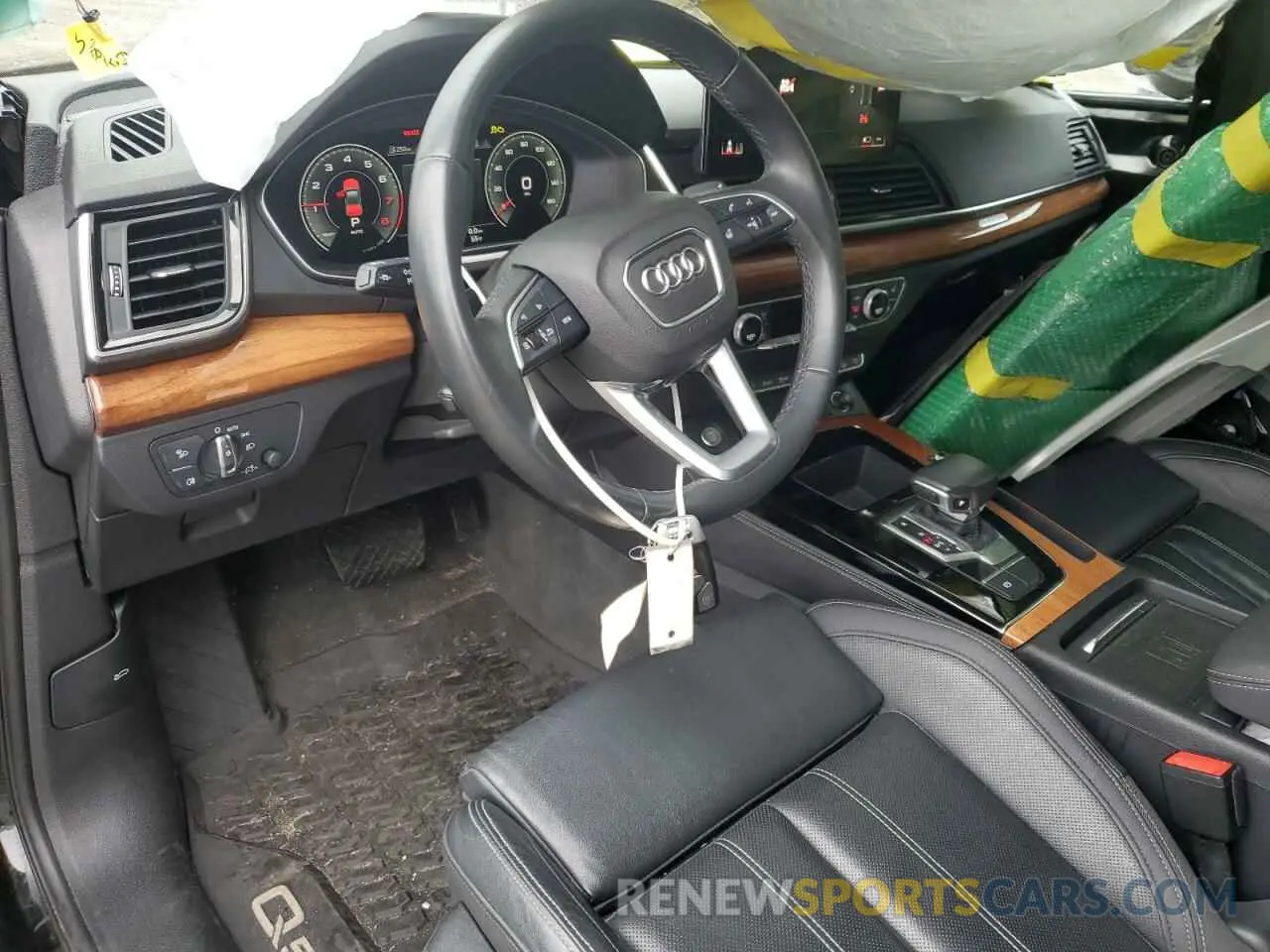 8 Photograph of a damaged car WA1BAAFY9M2035407 AUDI Q5 2021