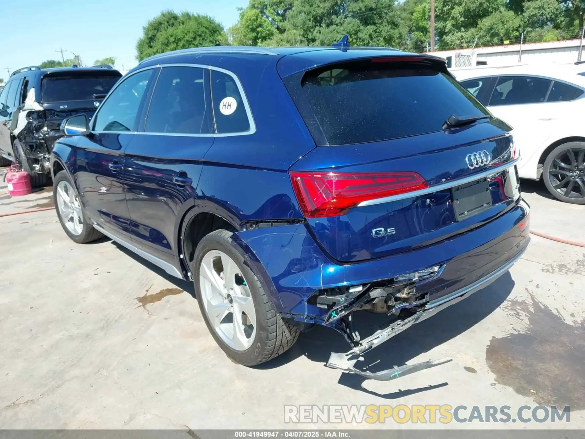 6 Photograph of a damaged car WA1BAAFY9M2055754 AUDI Q5 2021
