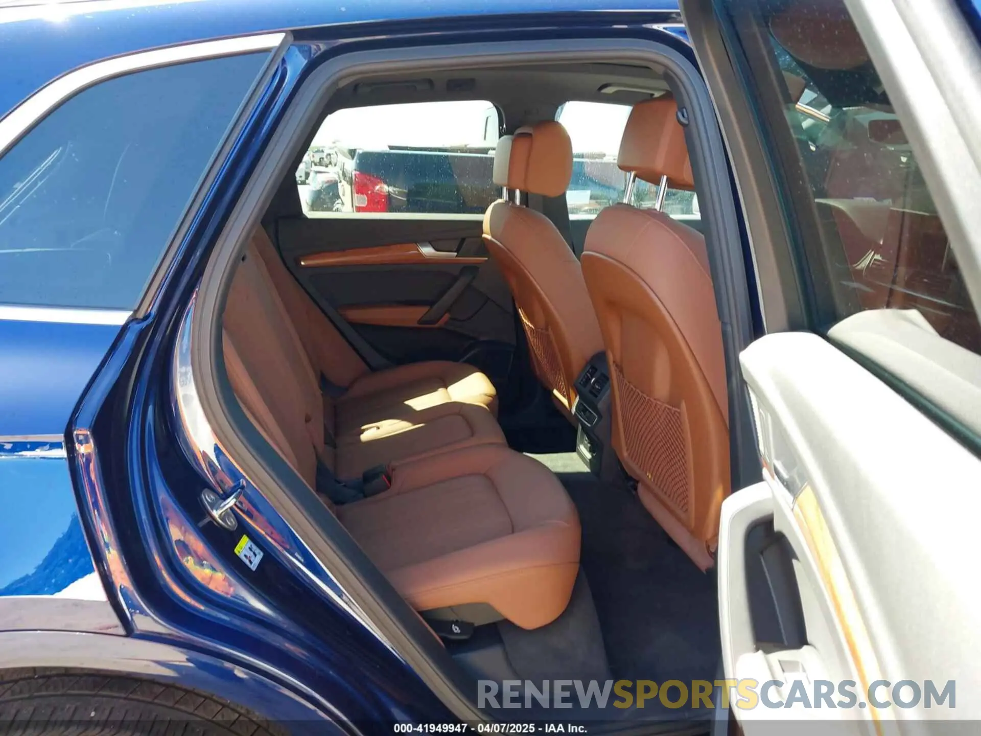 8 Photograph of a damaged car WA1BAAFY9M2055754 AUDI Q5 2021