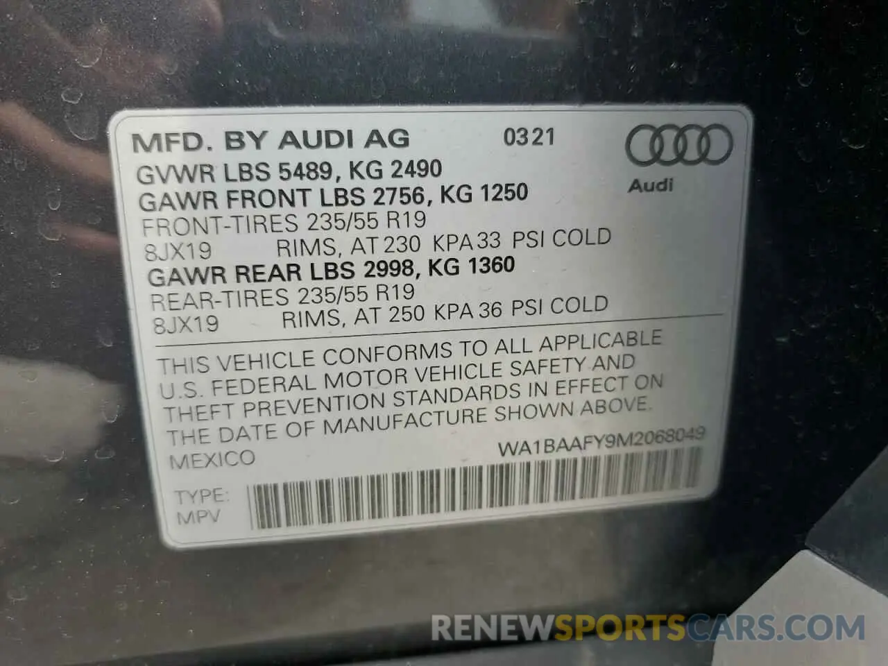 14 Photograph of a damaged car WA1BAAFY9M2068049 AUDI Q5 2021