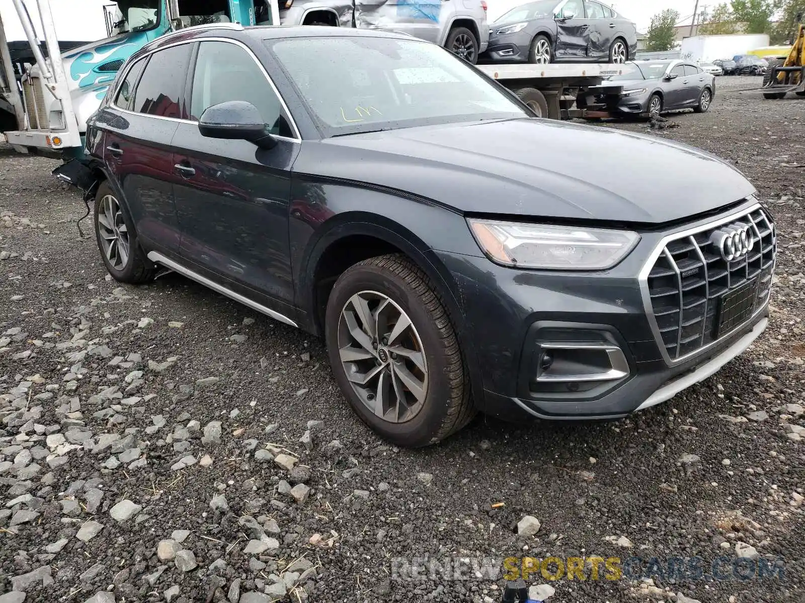 1 Photograph of a damaged car WA1BAAFY9M2084669 AUDI Q5 2021