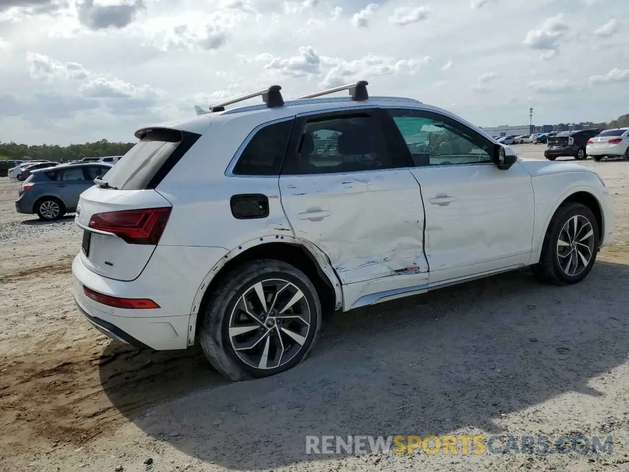 3 Photograph of a damaged car WA1BAAFY9M2116861 AUDI Q5 2021