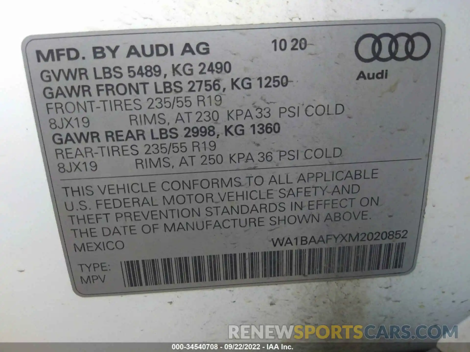 9 Photograph of a damaged car WA1BAAFYXM2020852 AUDI Q5 2021