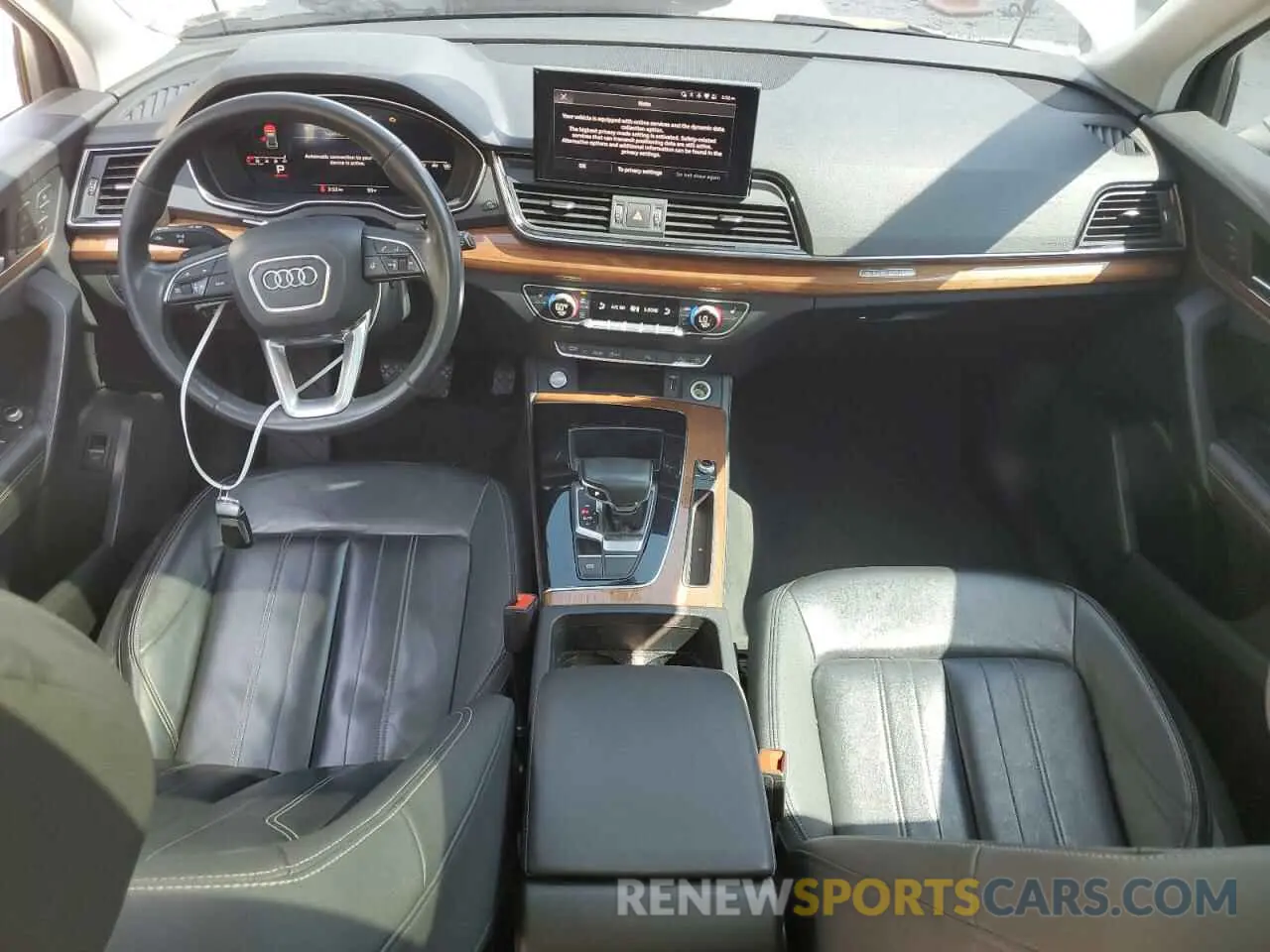 8 Photograph of a damaged car WA1BAAFYXM2023525 AUDI Q5 2021