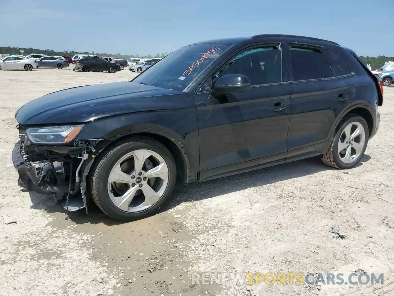 1 Photograph of a damaged car WA1BAAFYXM2032936 AUDI Q5 2021