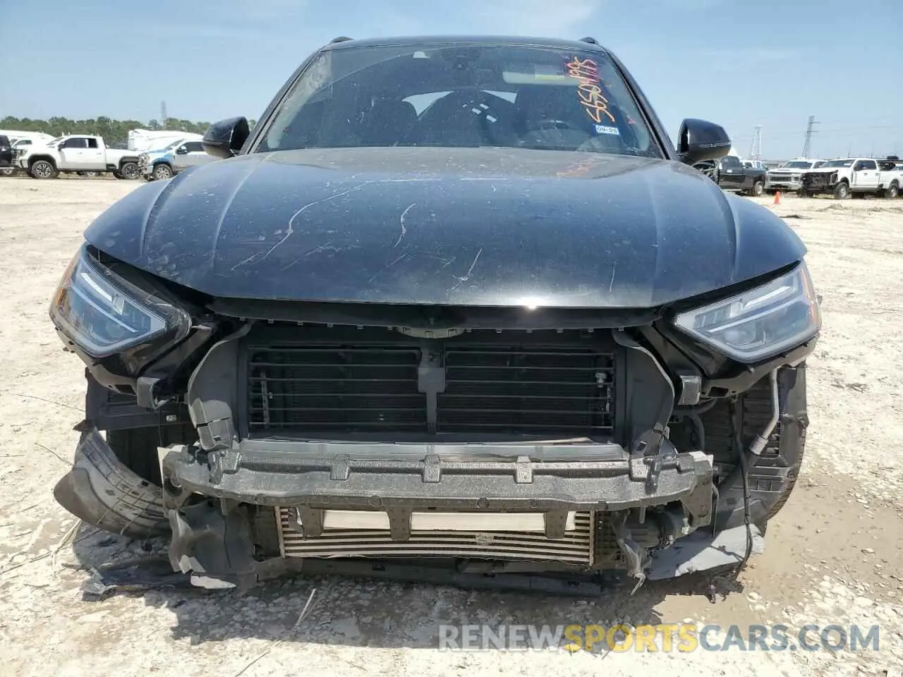 5 Photograph of a damaged car WA1BAAFYXM2032936 AUDI Q5 2021